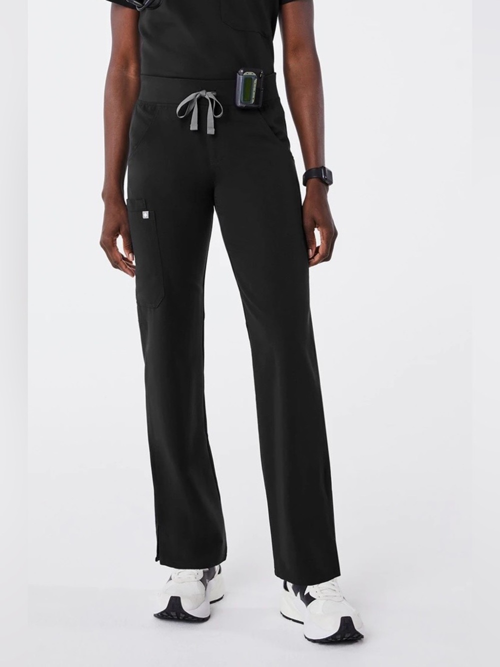 NWT-FIGS Kade Straight-Leg Scrub Pant — Black with Gray Drawstring